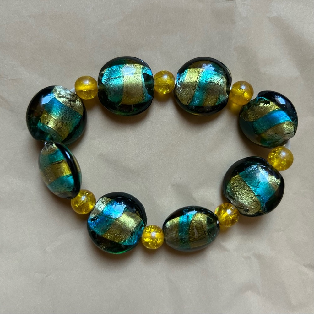 Elegant Gold and Green Beaded Bracelet